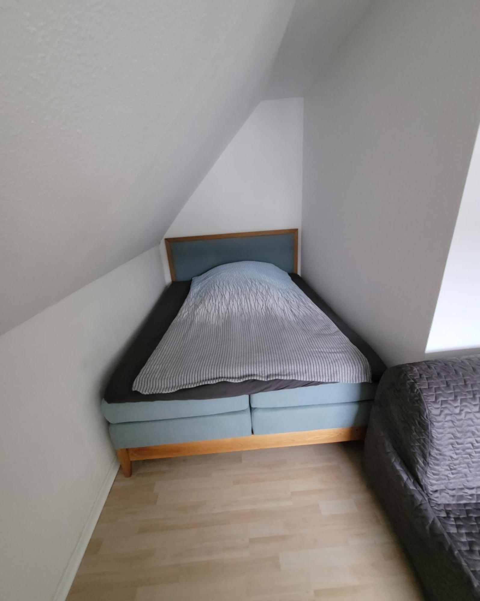 Messezimmer Am Thewissenweg Düsseldorf Habitación foto